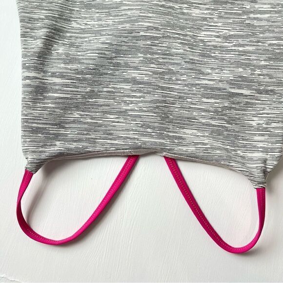 Lululemon Dancing Warrior Tank - 6 - Picture 5 of 9